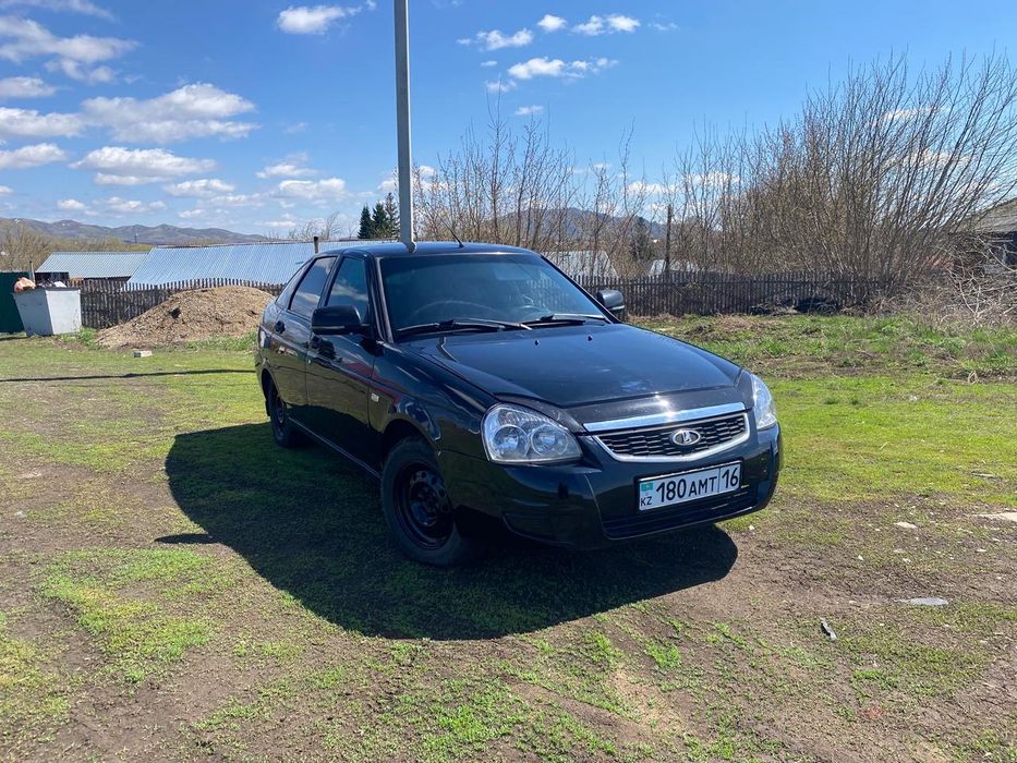 Продам Приору, 2012год.