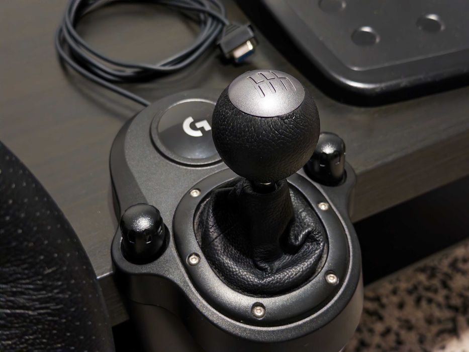Logitech G29 + shifter + pedale