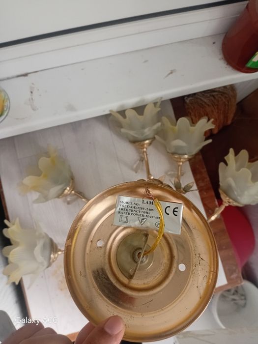 Люстра харошый состояние