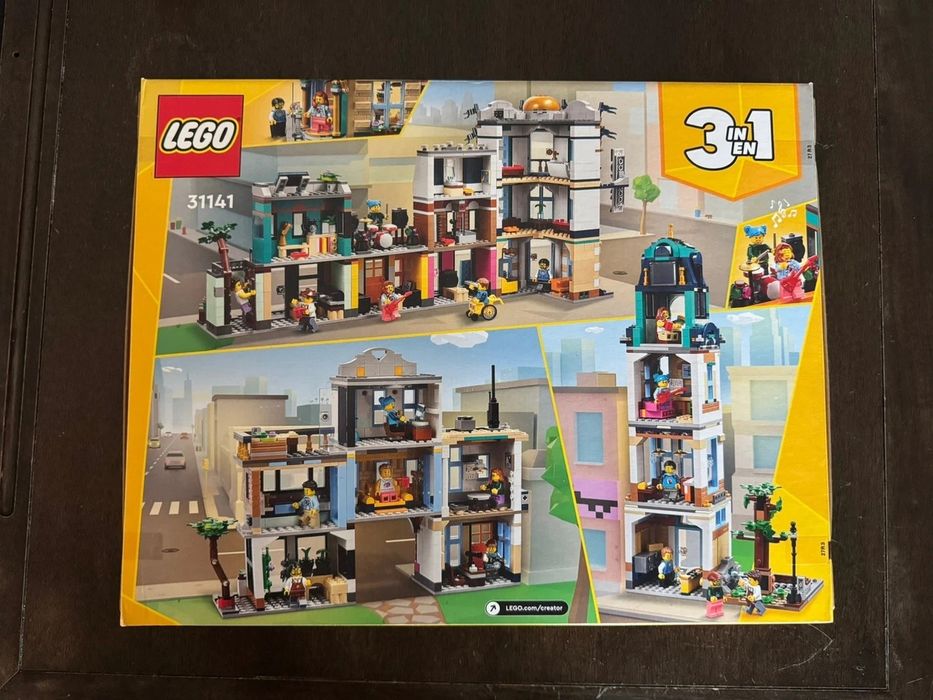SIGILAT! LEGO Creator 3 in 1 - Strada principala 31141