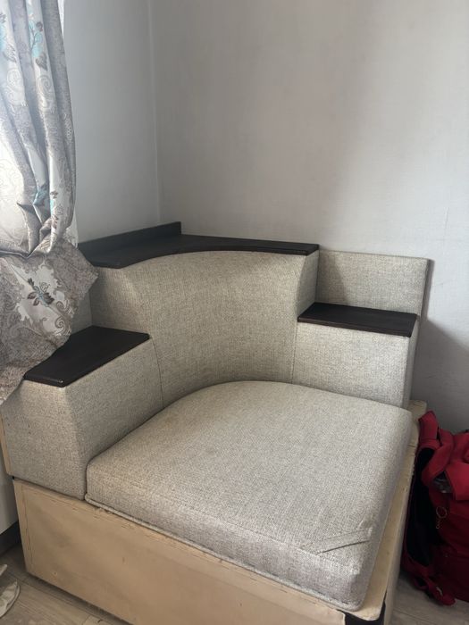 Уголок в хорошем состоянии