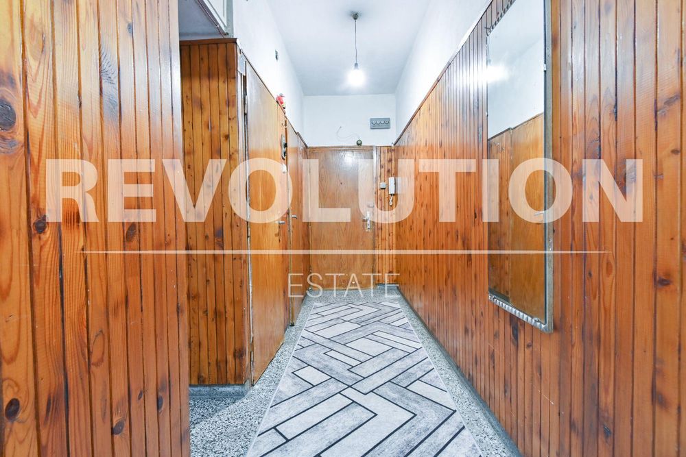 Двустаен апартамент в ж.к. Борово.