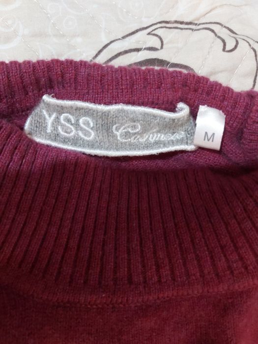 Pulover casmir +cadou Avon