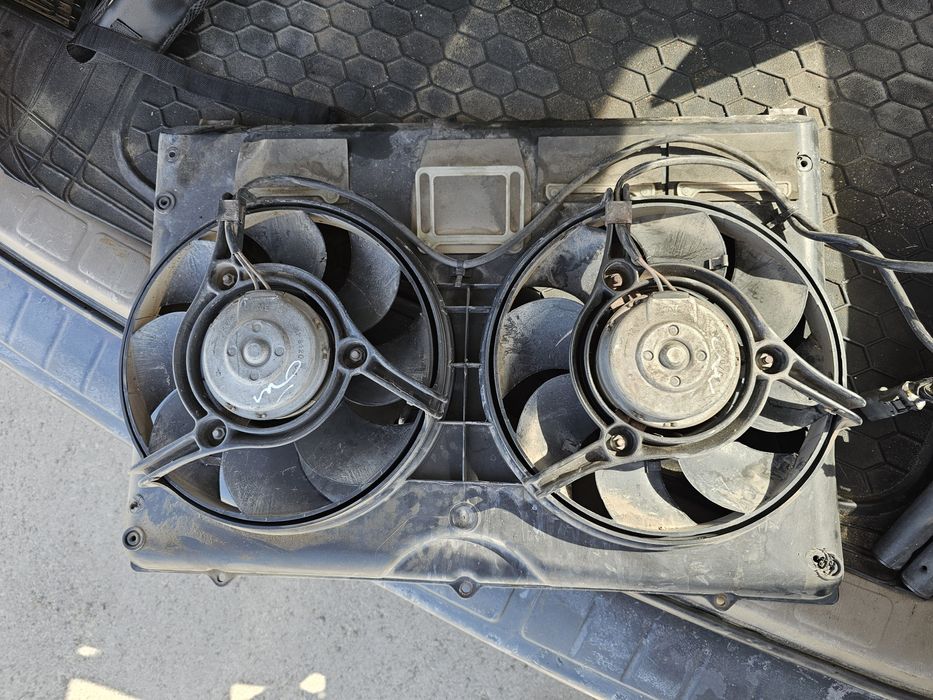 Продам вентиляторы диффузор Audi passat delica кирпич