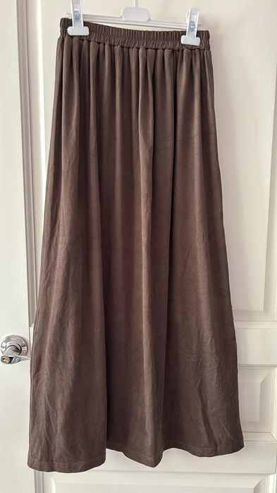 Продам женскую юбку