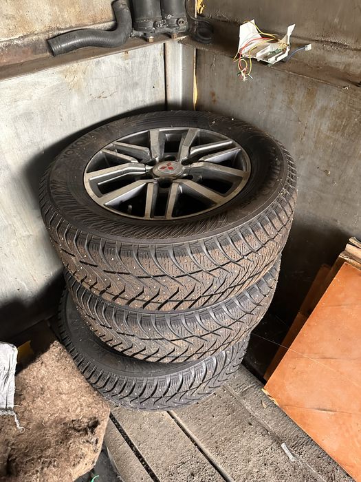 Продам диски легкосплавные, в достойном состоянии