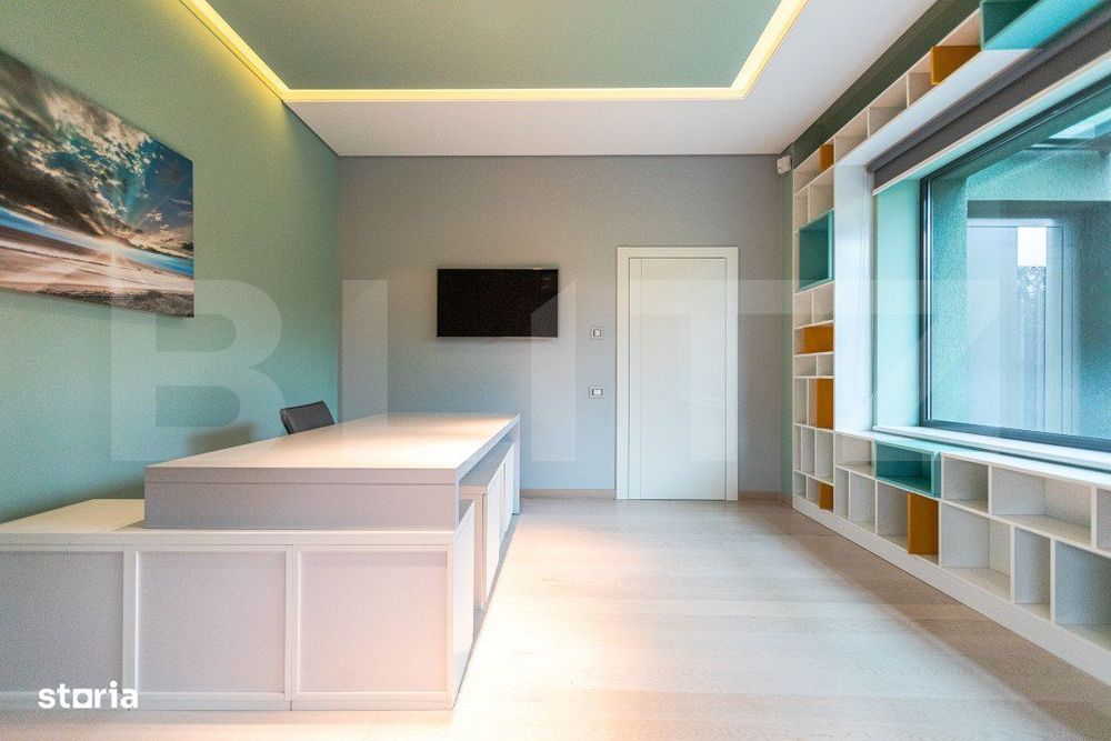 Vila, 8 camere, 790 mp utili, zona Lunei