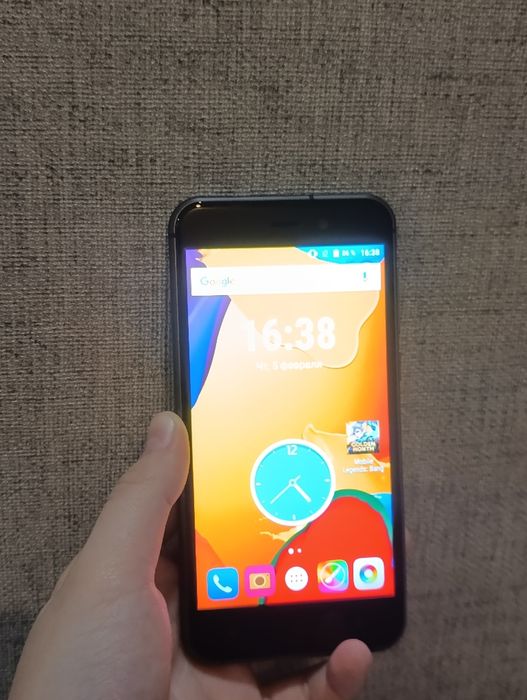 Продаю телефон Vsun 4g. Полностью рабочий