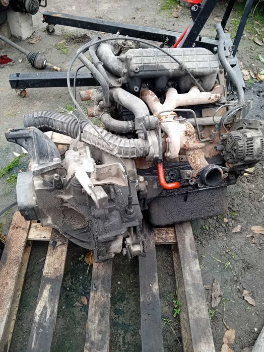 Motor fiat ducato 25oo cu accesorii  si cutie