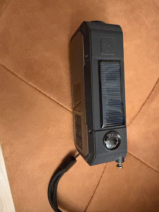 Radio portabil multifunctional cu bluetooth,lanterna,etc