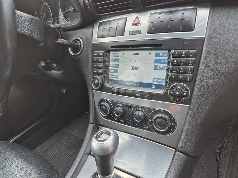 Mercedes W203 C320CDI 224кс AMG пакет нави ксенон автоматик НА ЧАСТИ!