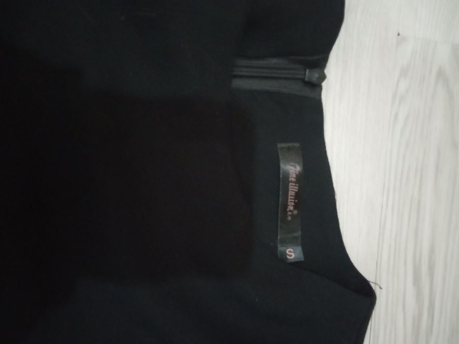 Чёрное платье в отличном состоянии