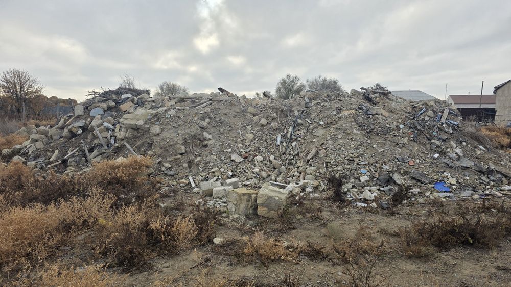 Строительные отходы [ракушеблоки]