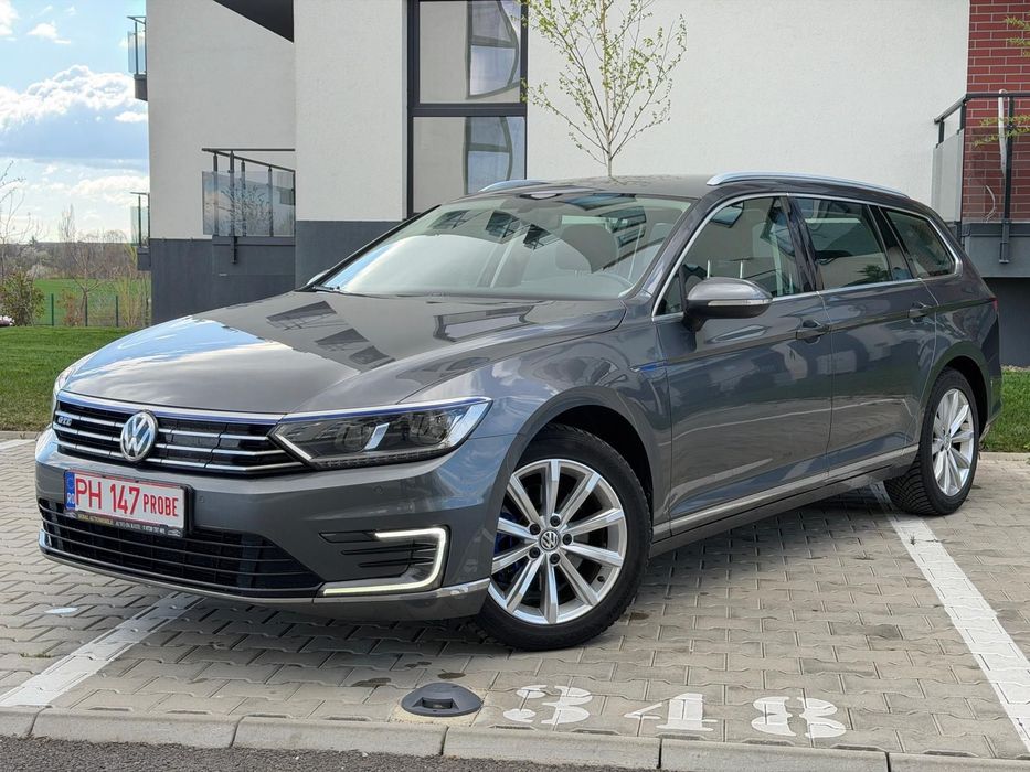 Volkswagen Passat Volkswagen Passat GTE 2017 Plug-in Hybrid Led Garantie 12 luni