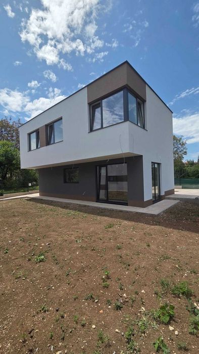 Продава се Къща в с. Кичево, Област Варна - 126 кв.м за 1572 €/кв.м - Снимка #5