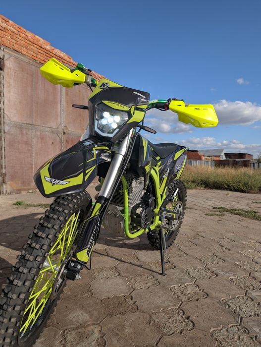 Zuumav K5 CB300F
