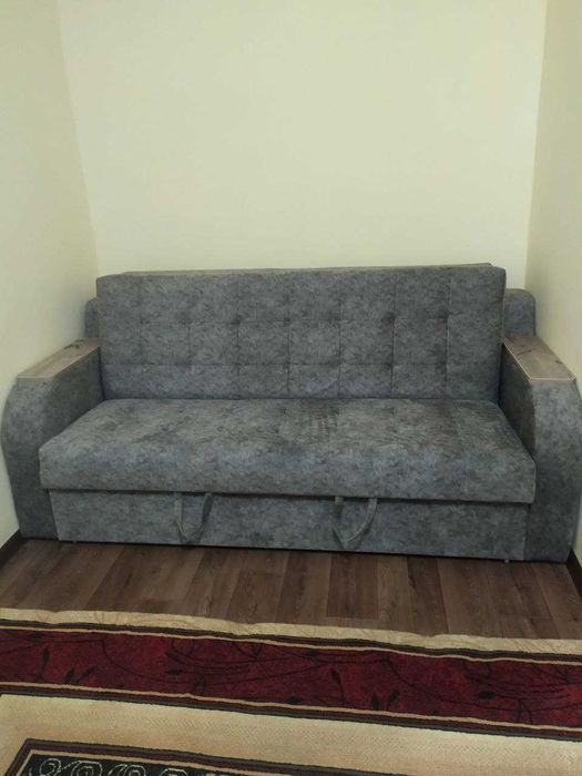 продается диван-кровать.