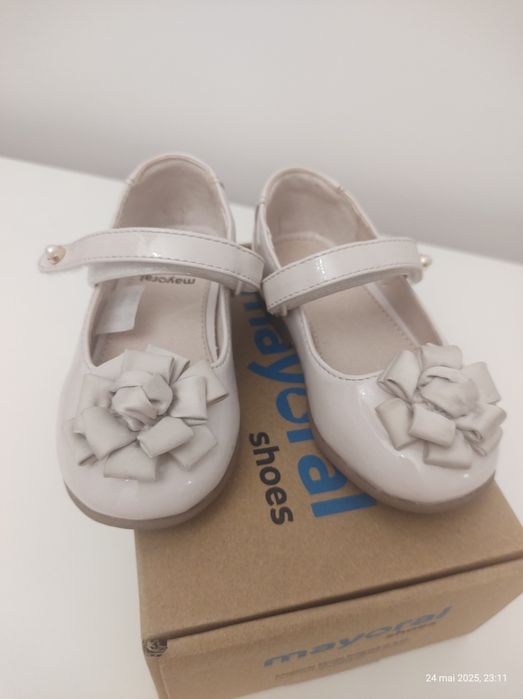 Pantofi Mayoral mărimea 23