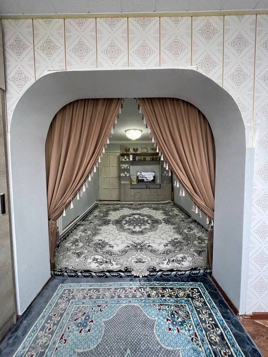 Uy sotiladi Nurobod Tuman