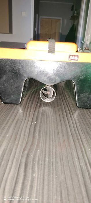 Лодка за захранка с GPS