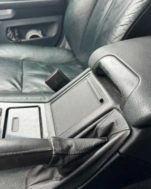 Поставка за чаша BMW E39 Cup Holder 5 Series 520 525 528 530 540 M5