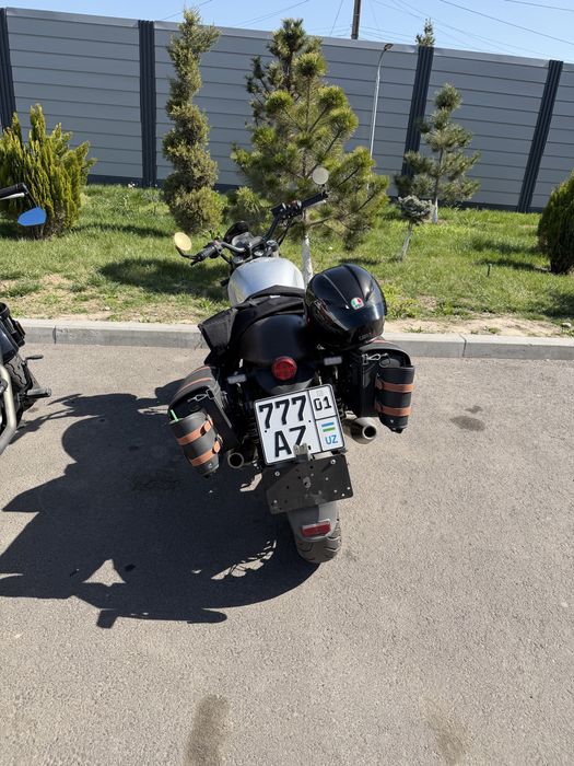 CYCLONE RE3 CAFE RACER 400cc в идеальном состоянии