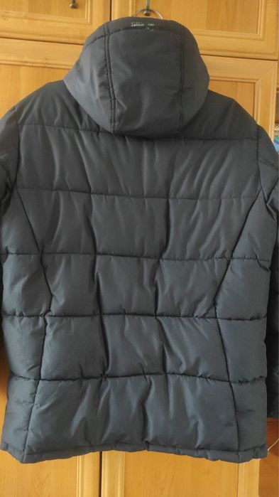 Продам теплую куртку