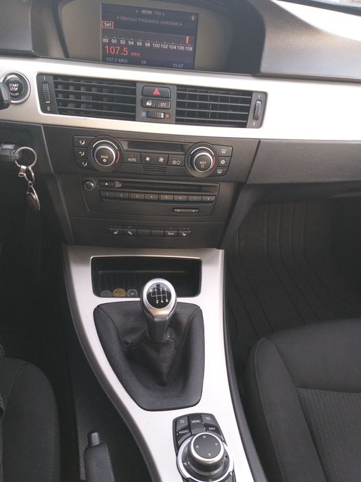 Vând BMW 320d Facelift