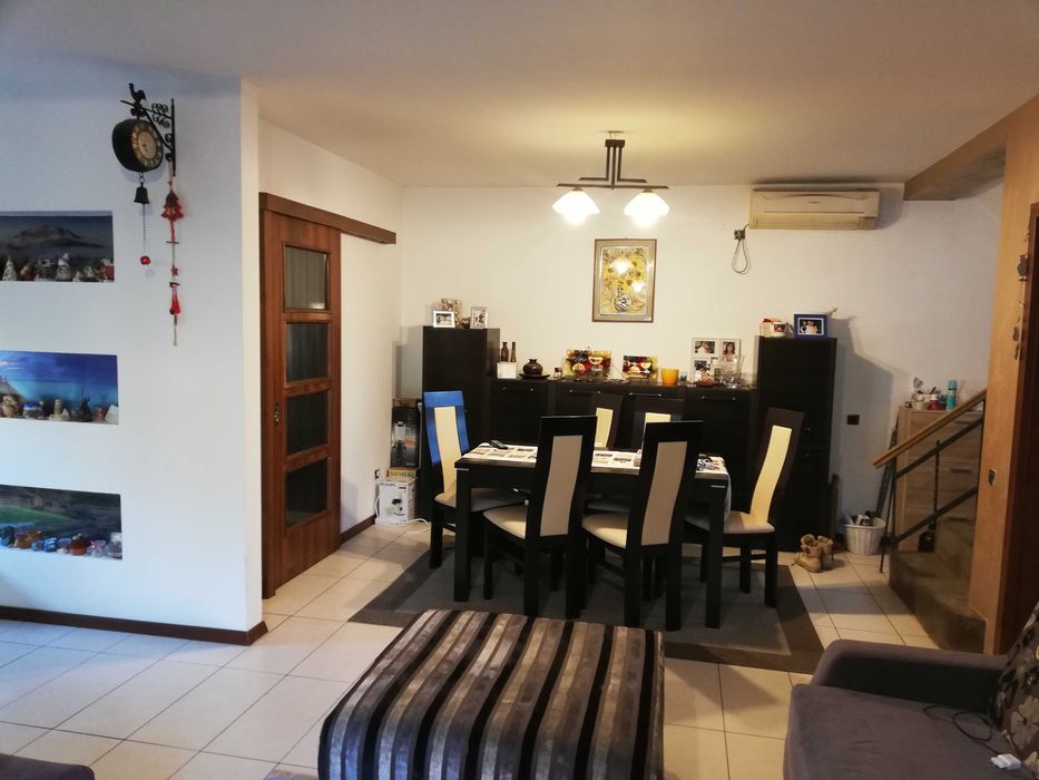 Casa 4 camere, zona centrala Craiova Craiova • OLX.ro