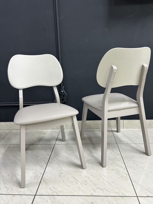 Стулья для кухни, гостинной