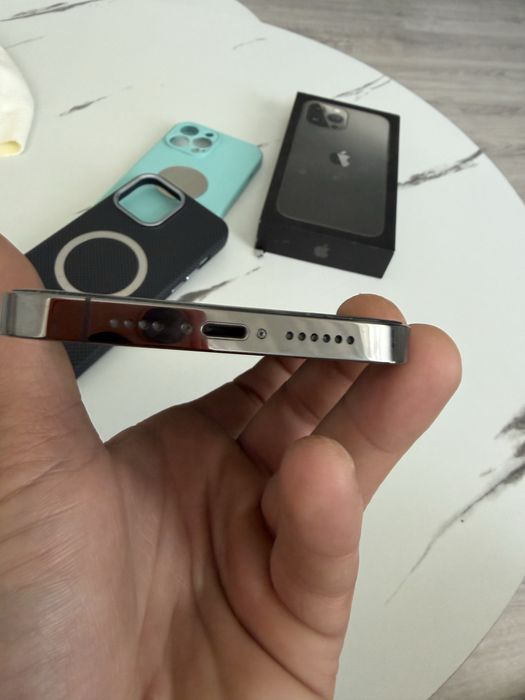 IPhone 13 pro max 83 акб