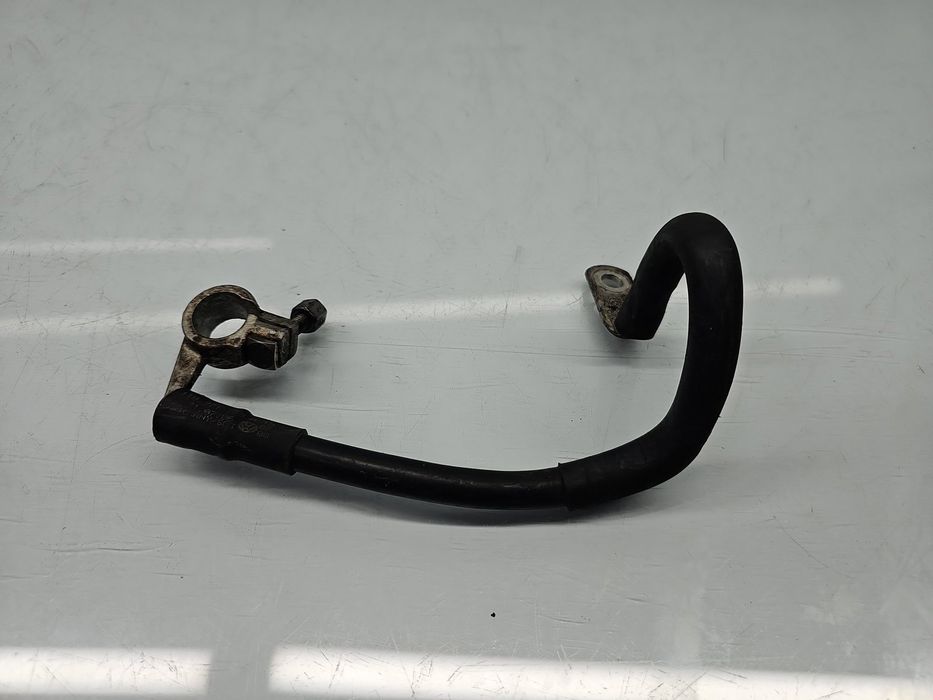 Borna baterie (-) Volkswagen Passat B6 (3C2) [Fabr 2005-2010] 1T097123