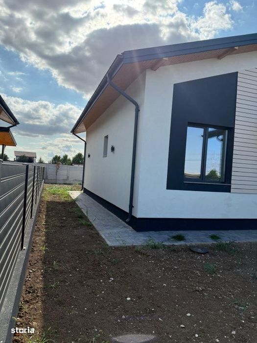 Casa Frumusani acte gata mutare imediata