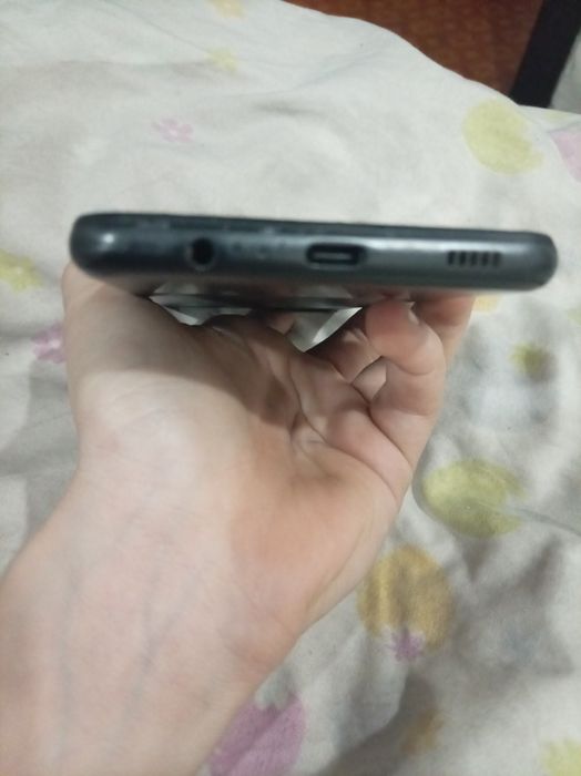 Galaxy A12 хорошо работает