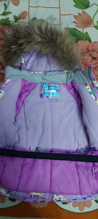 Куртки на девочку