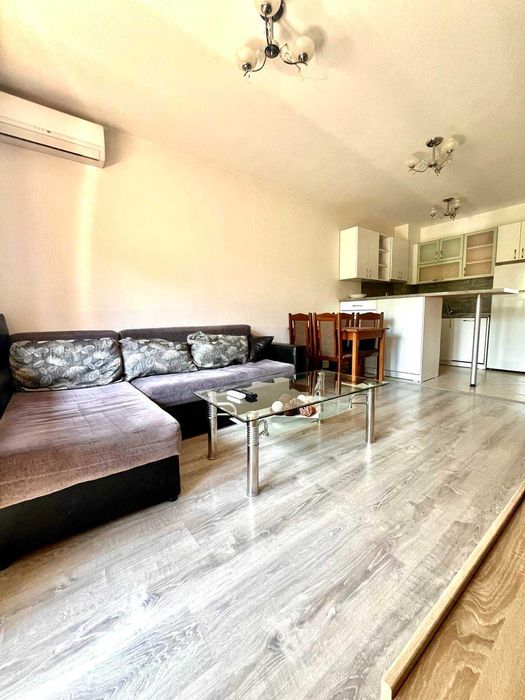 Дава се под наем Тристаен апартамент в Пловдив, Център - 88 кв.м за 518.67 € - Снимка #8