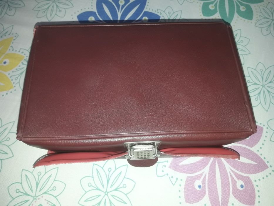 Аптечка СССР отличное состояние