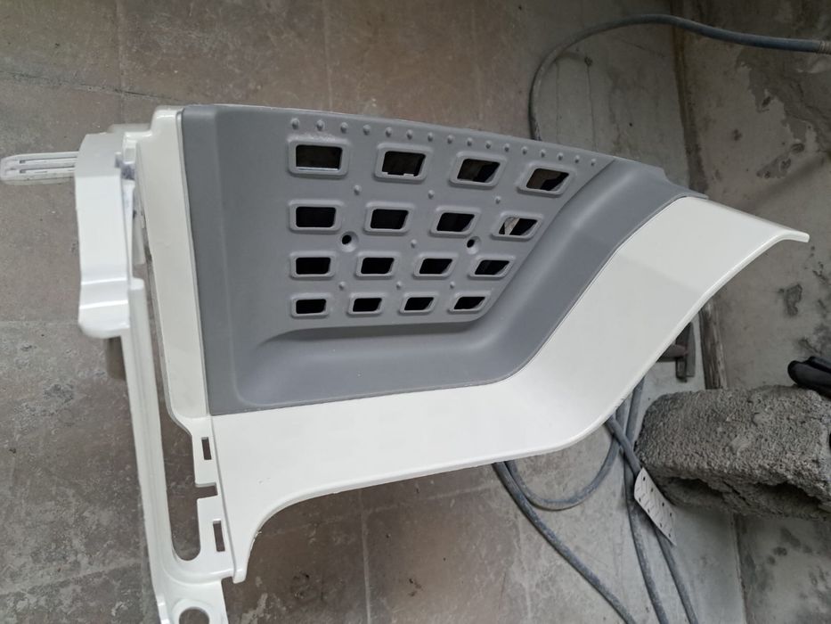 Даф правый подношка