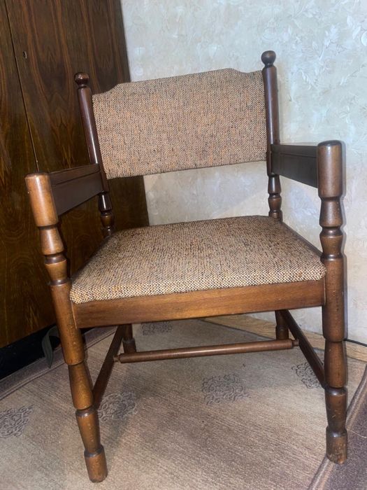 Стулья советского периода.