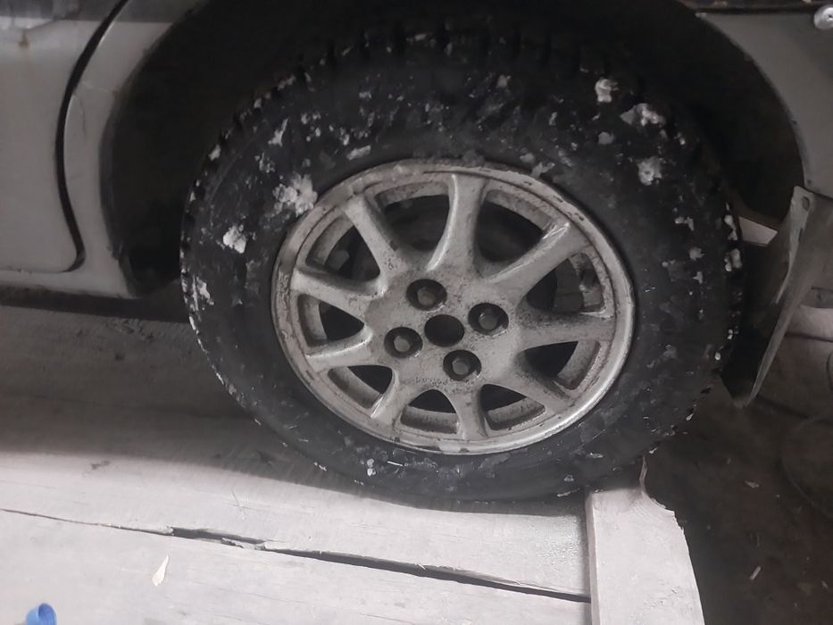 Диски с резиной 4х100