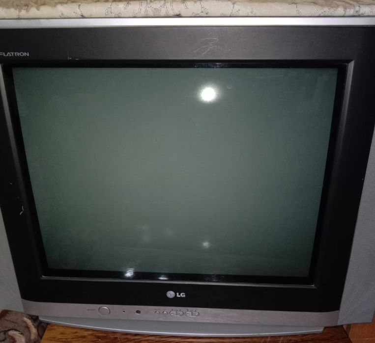 Продам два телевизора в п. Глубокое