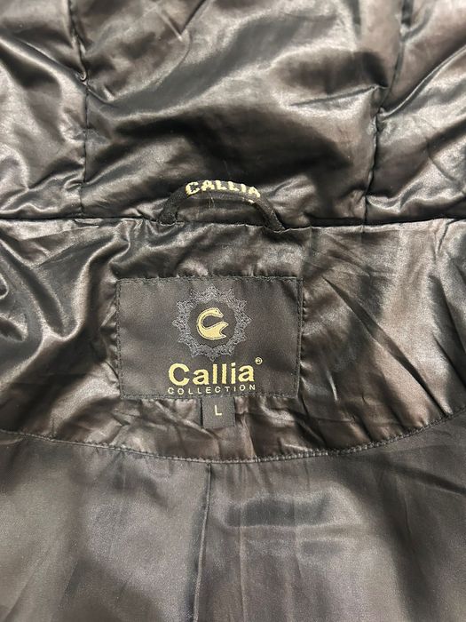 Продается зимний пуховик