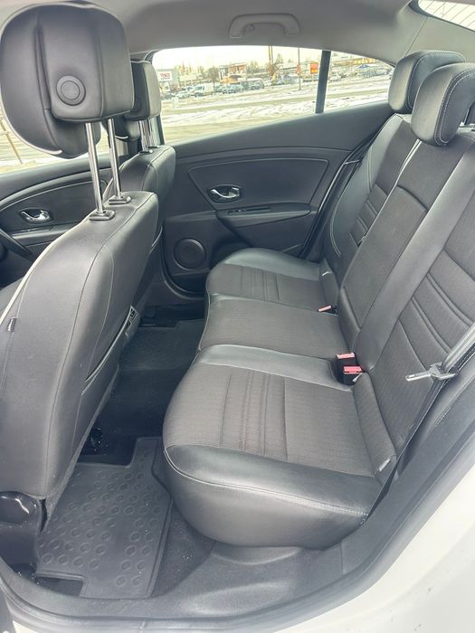 Renault fluence 1 .5 dci 2013.05