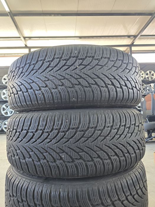 4 Броя 235/55/19 Nokian 2x7,2mm 2x6,8mm