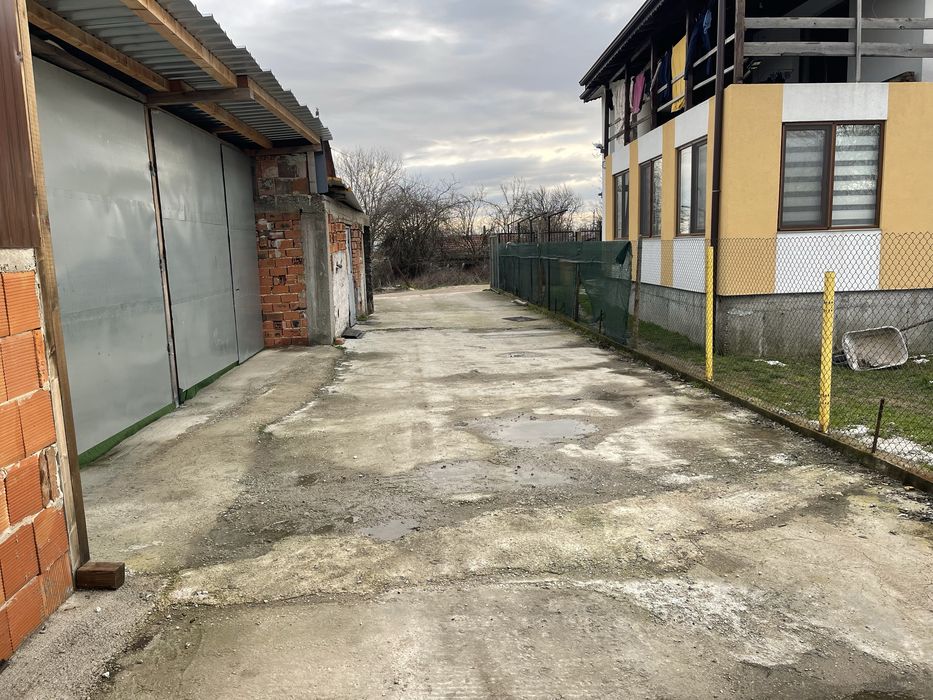 Давам халета помещения поднаем за складове или сервизи