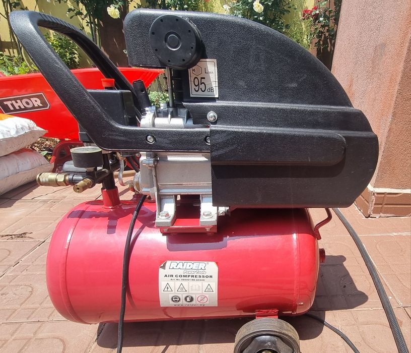 Compresor 24 l, stare buna, 300 lei,