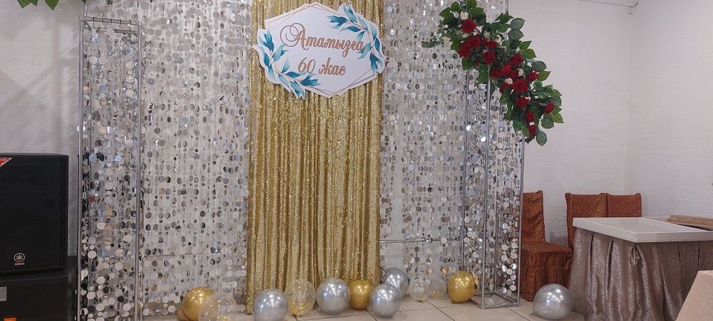 Продам баннер- вензель. В хорошем состоянии.