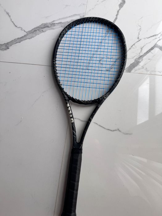 Racheta de tenis WILSON BLADE V8 editie limitata - 2 buc