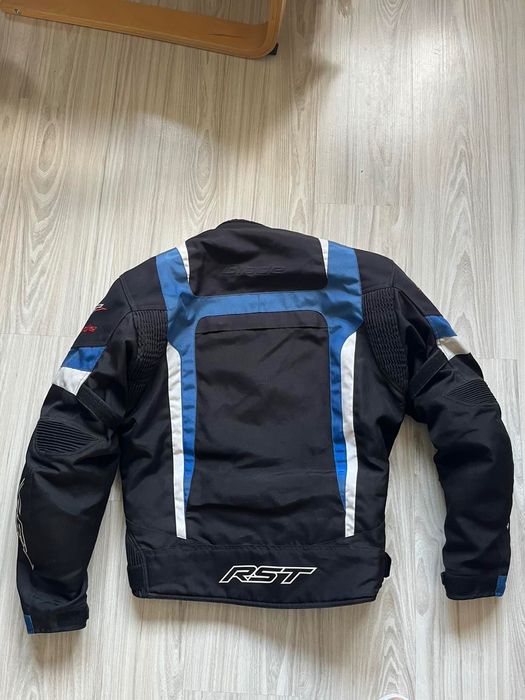 Мото комплект – яке RST, кевларен панталон Akito и обувки Probiker