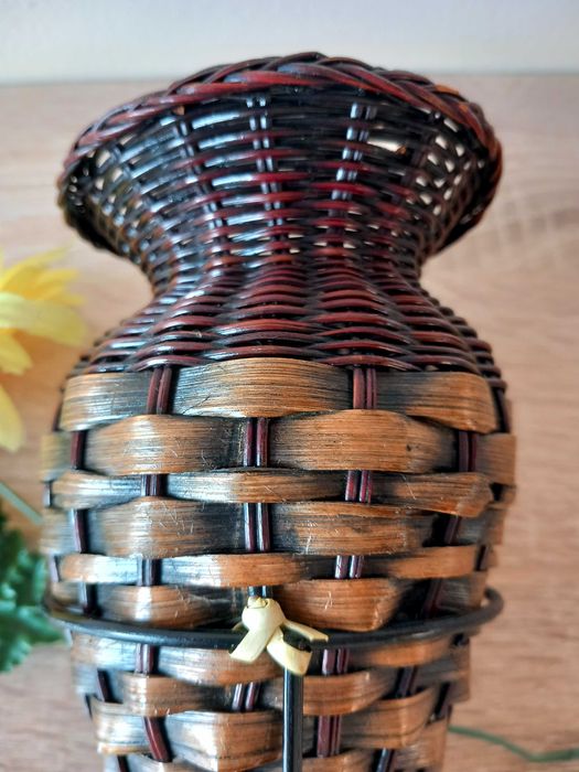 Нова декоративна ваза